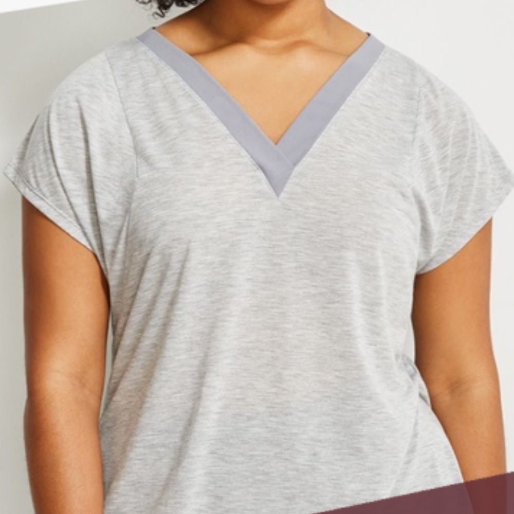 Lane Bryant active gray tee w/mesh accents, 18/20